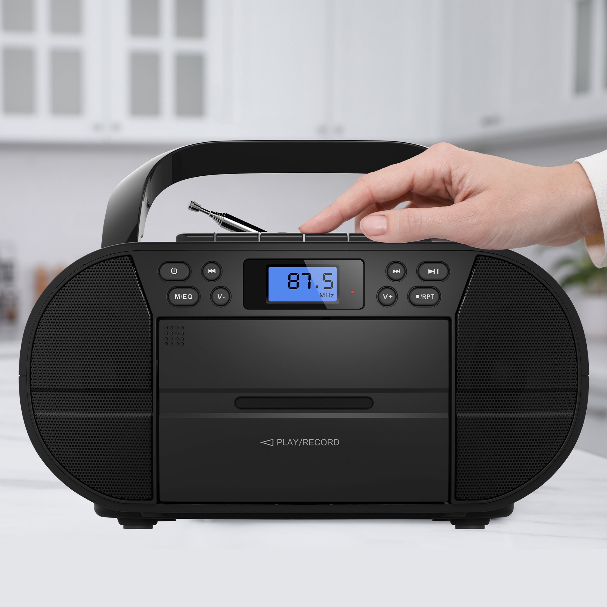 CD-Boombox CB-1 – Vielseitige Musikanlage mit CD, Kassette, USB & Radio